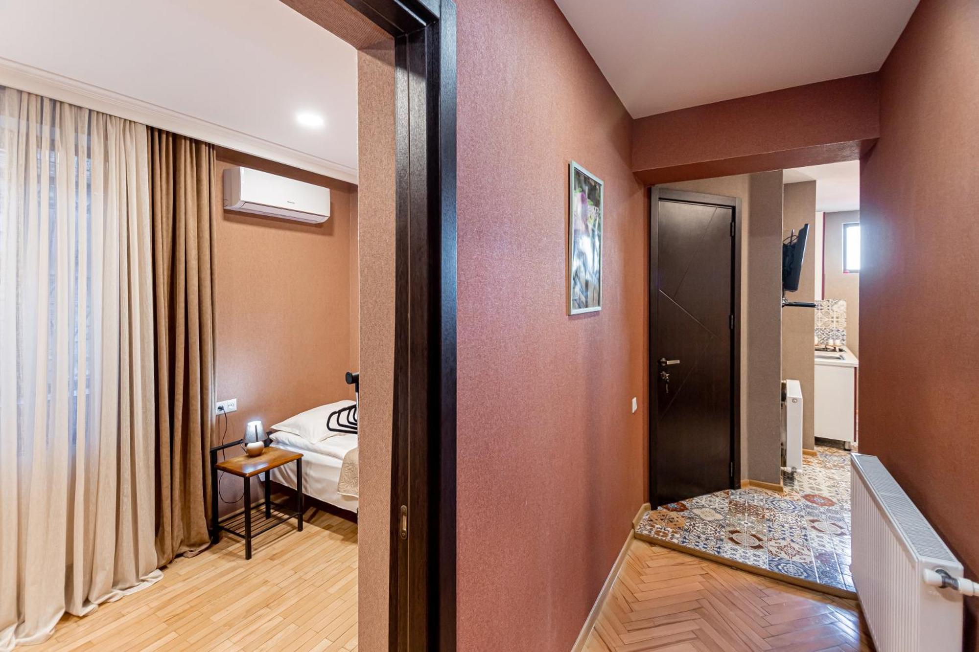 Apartment On Borbalo 16 Тбилиси Экстерьер фото